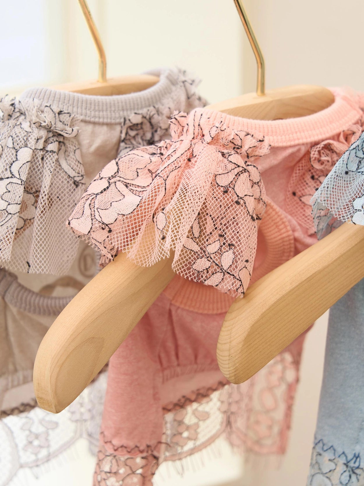 Autumn Breeze T-shirt 全3色