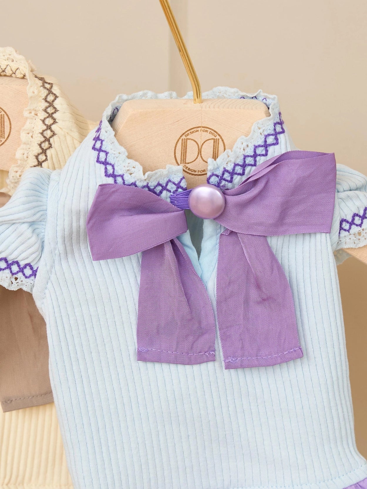Macaron Rose T-Shirt ベビーブルー