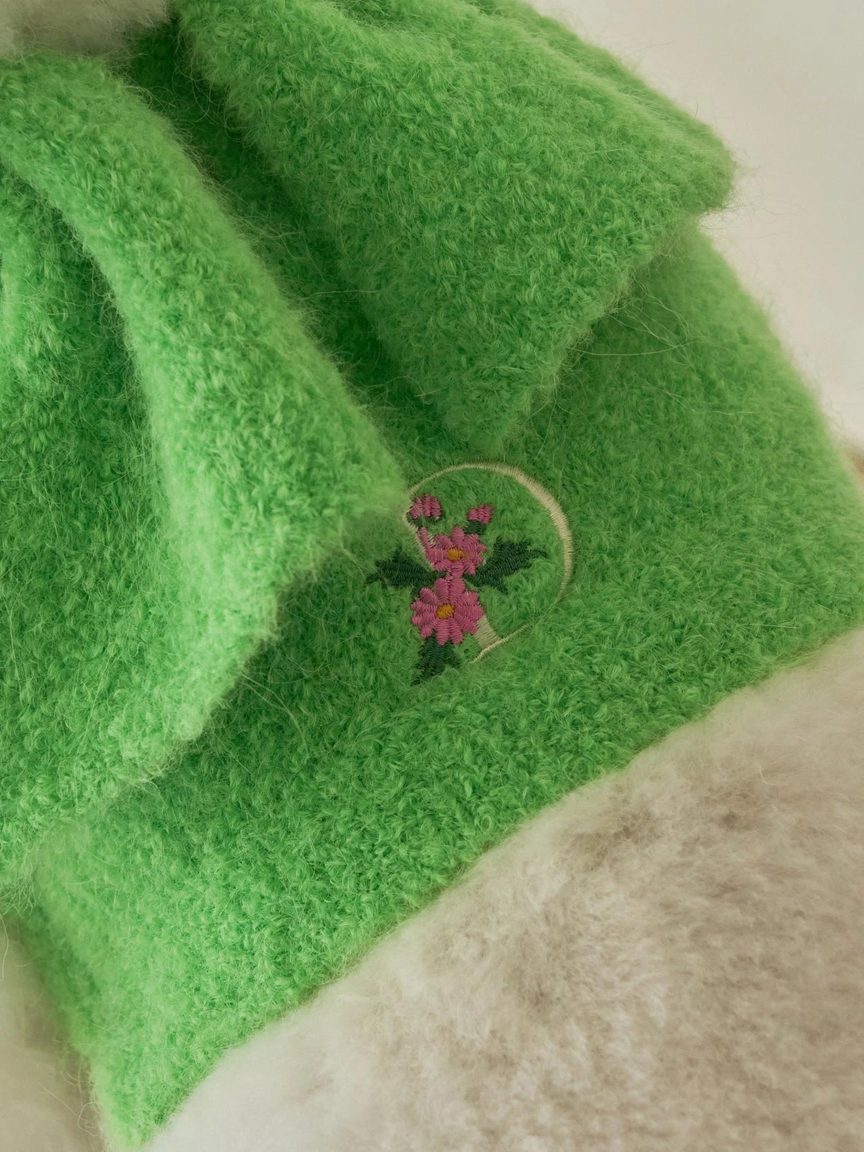 即納 Butterfly Knit Cape アップルグリーン