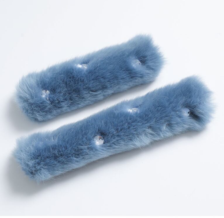 即納 Eco Fur Pompom x Swarovski 全2色