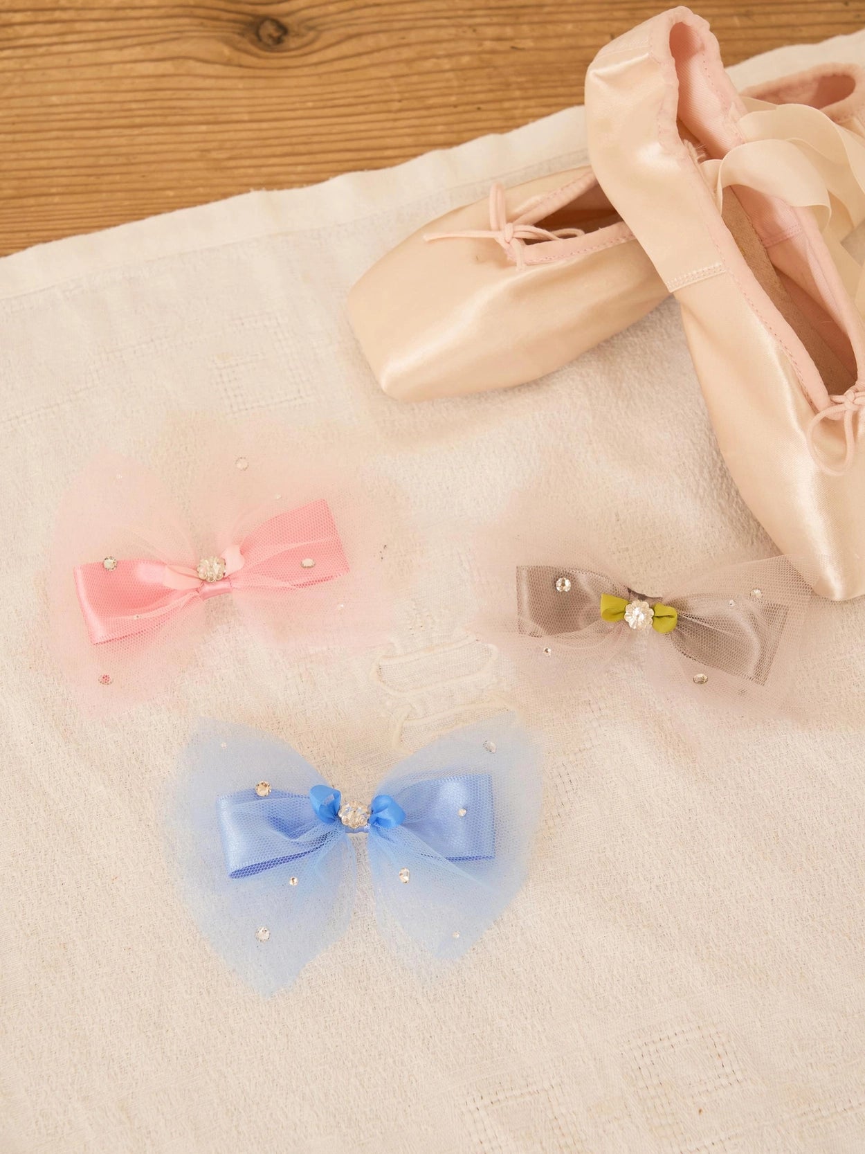 即納 Plie Hairpin モカ