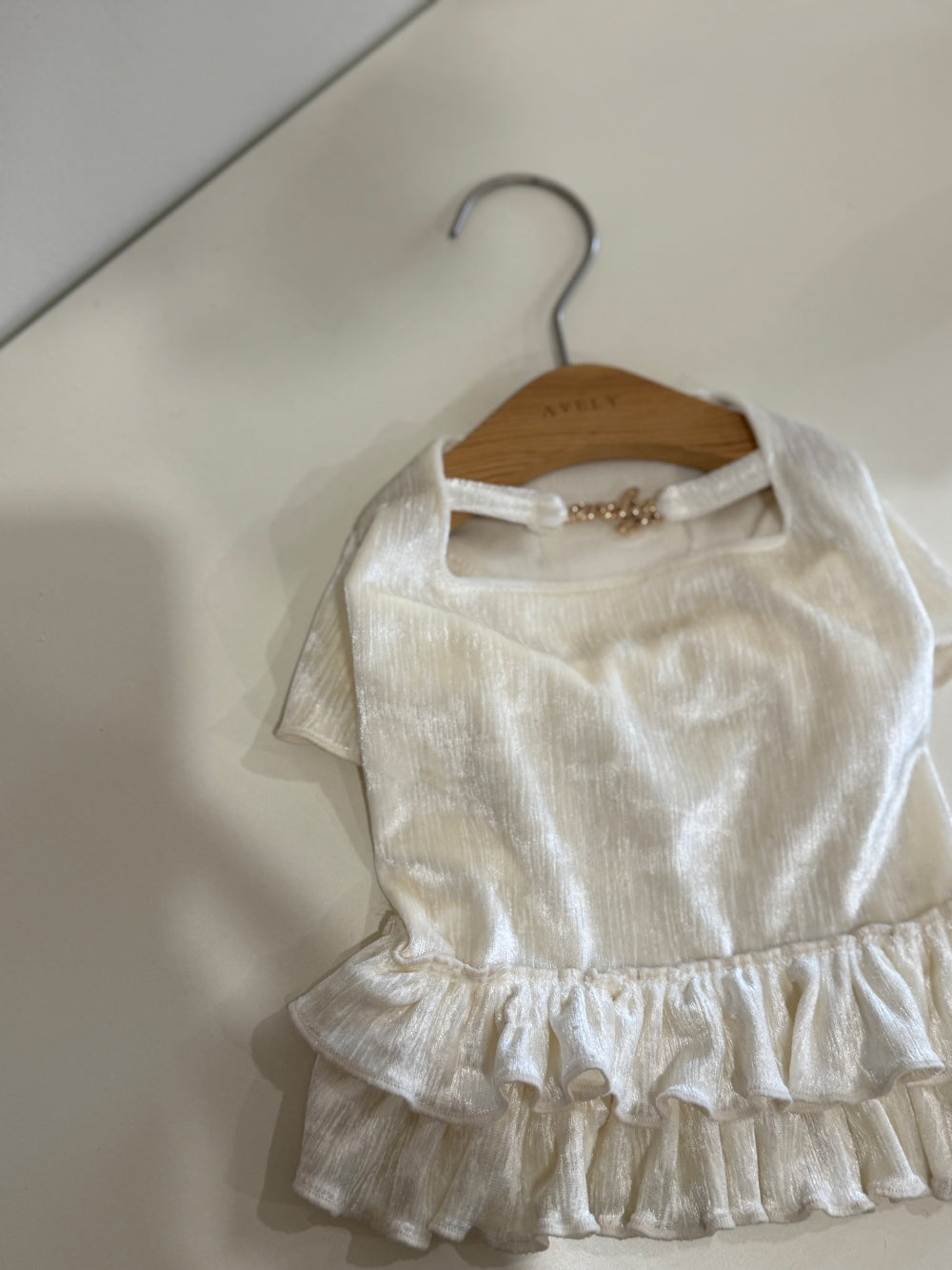 Velvet Ruffle Top 全3色