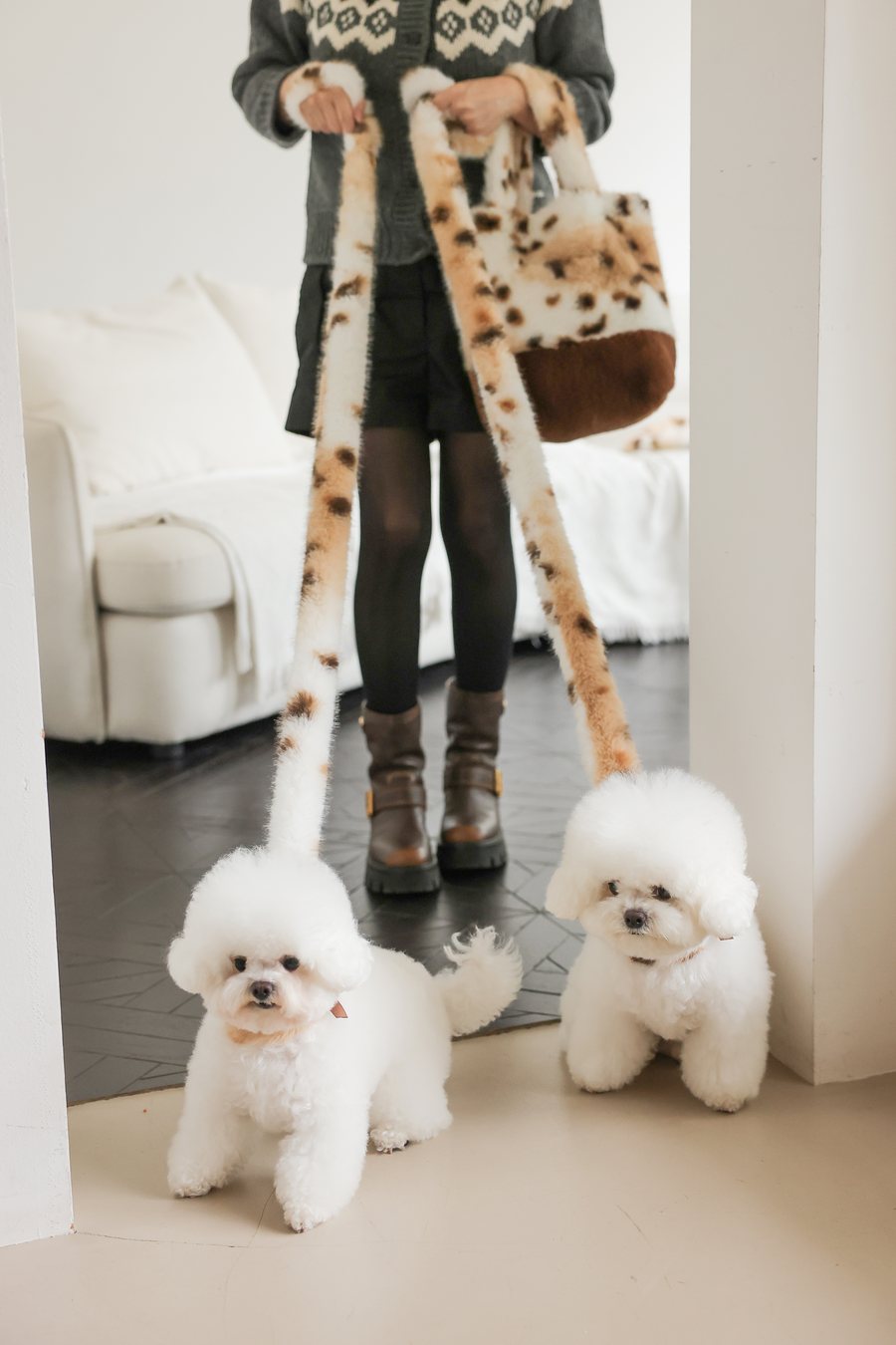 【PRE-ORDER】Eco Fur Leash レオパード 全2色