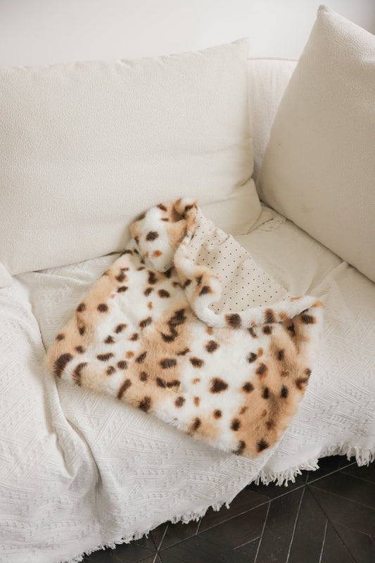 【PRE-ORDER】Eco Fur Angel Blanket レオパード