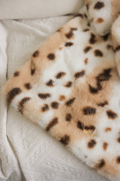 【PRE-ORDER】Eco Fur Angel Blanket レオパード