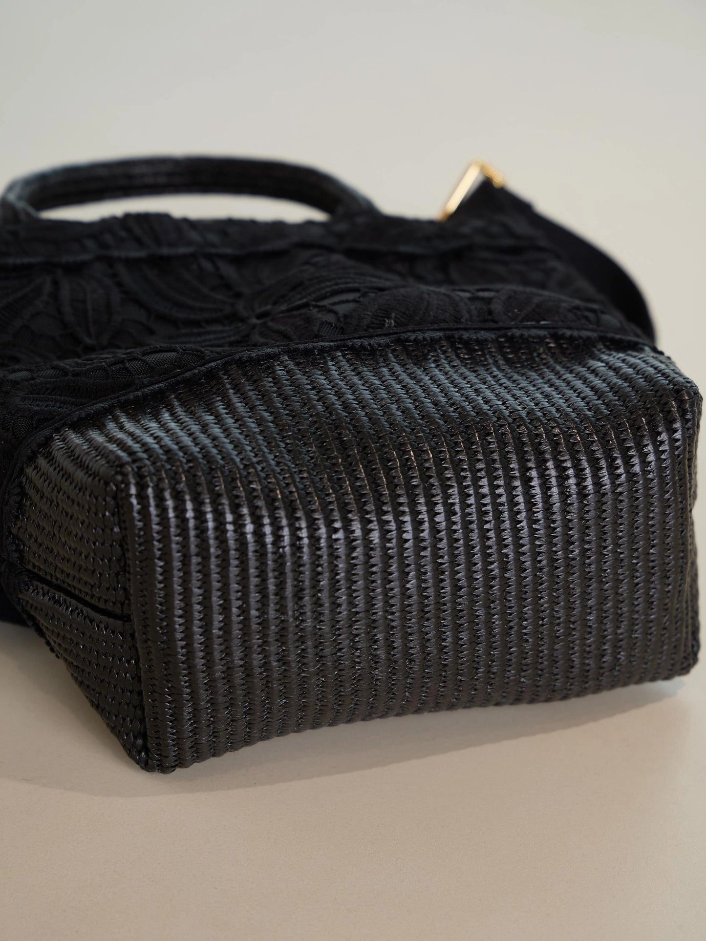 【7/9(木) 20:00 OPEN】Petit Madeleine Walking Bag 全3色