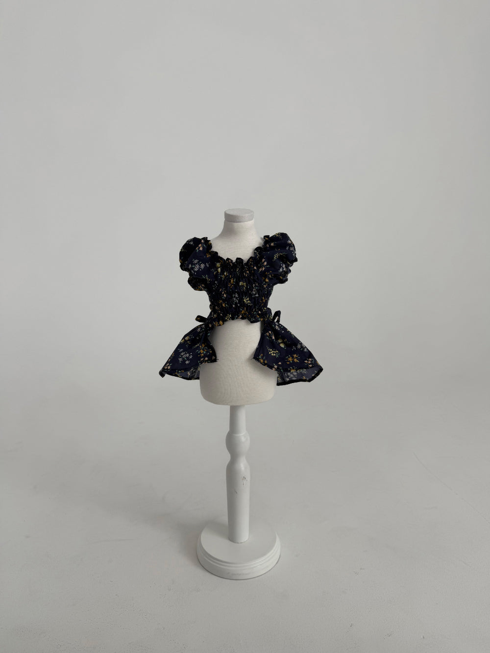 【PRE-ORDER】Liberty Navy Floral Dress ※予約終了