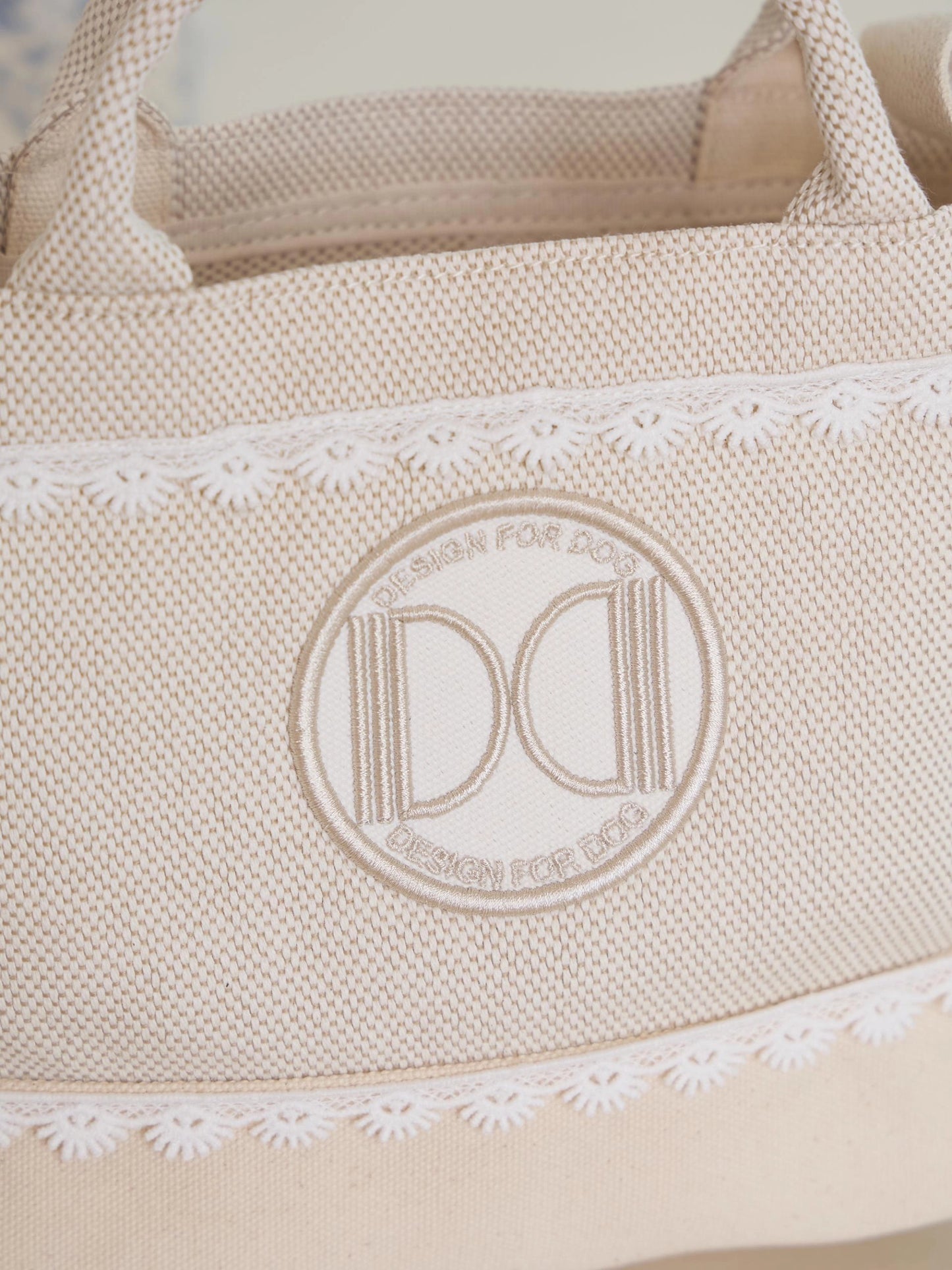 【7/9(木) 20:00 OPEN】Petit Madeleine Walking Bag 全3色