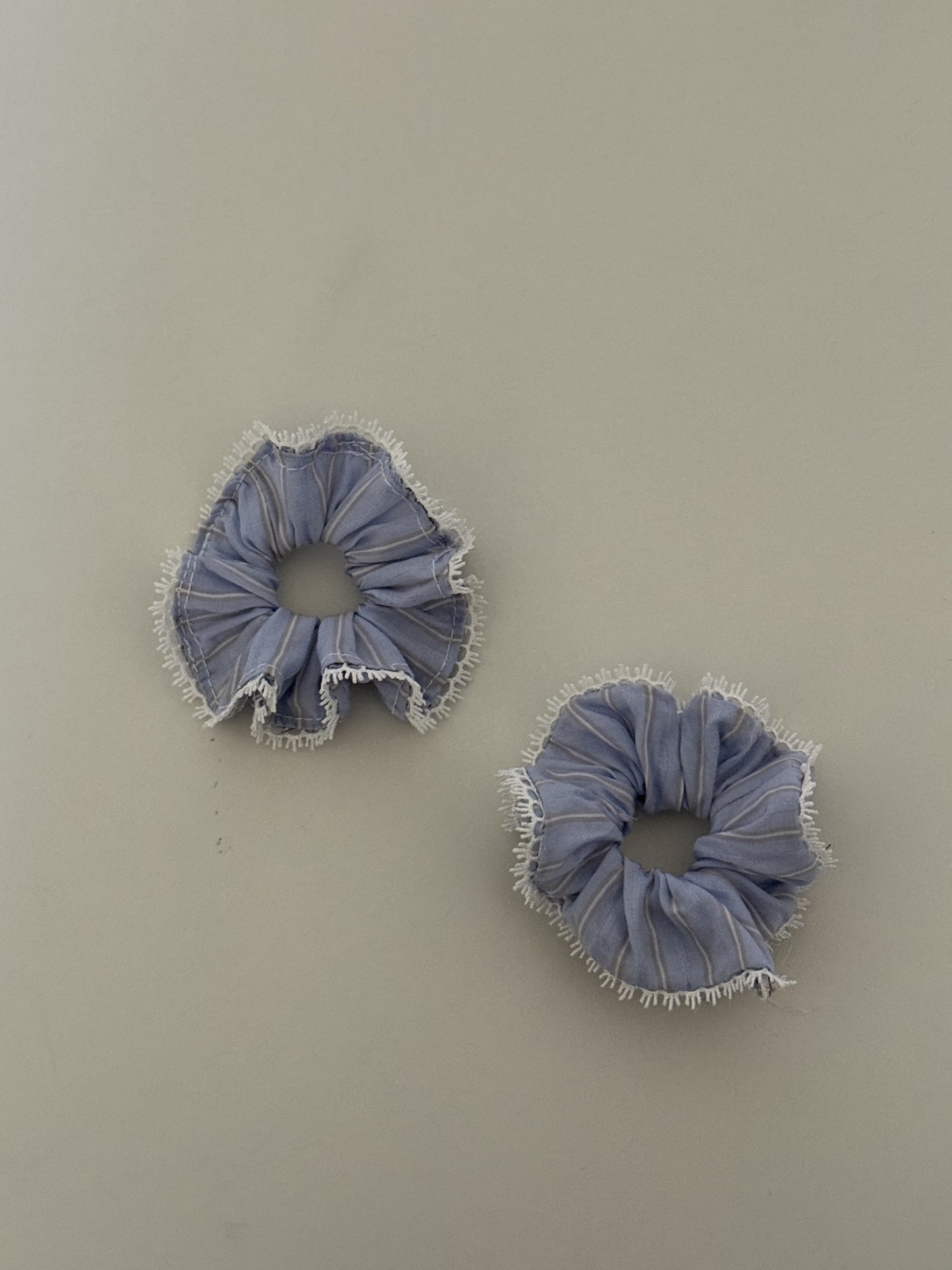 【PRE-ORDER】Blue Scrunchie