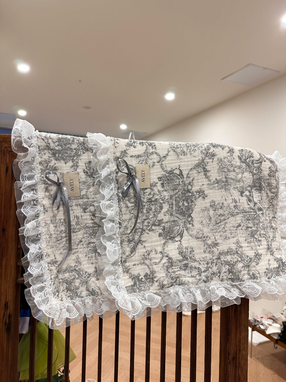 Toile de Jouy Blanket & Cushion SET 全3色
