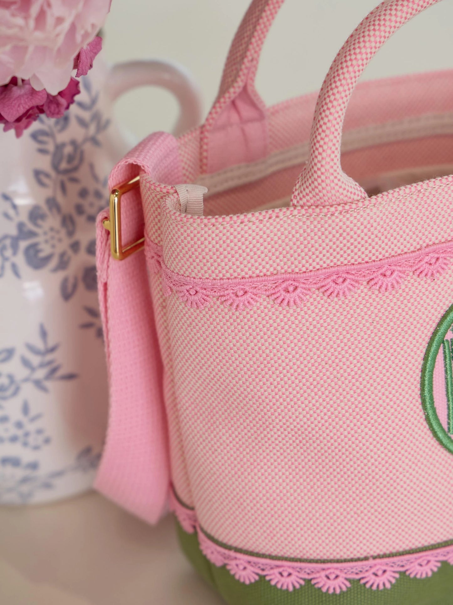 【7/9(木) 20:00 OPEN】Petit Madeleine Walking Bag 全3色