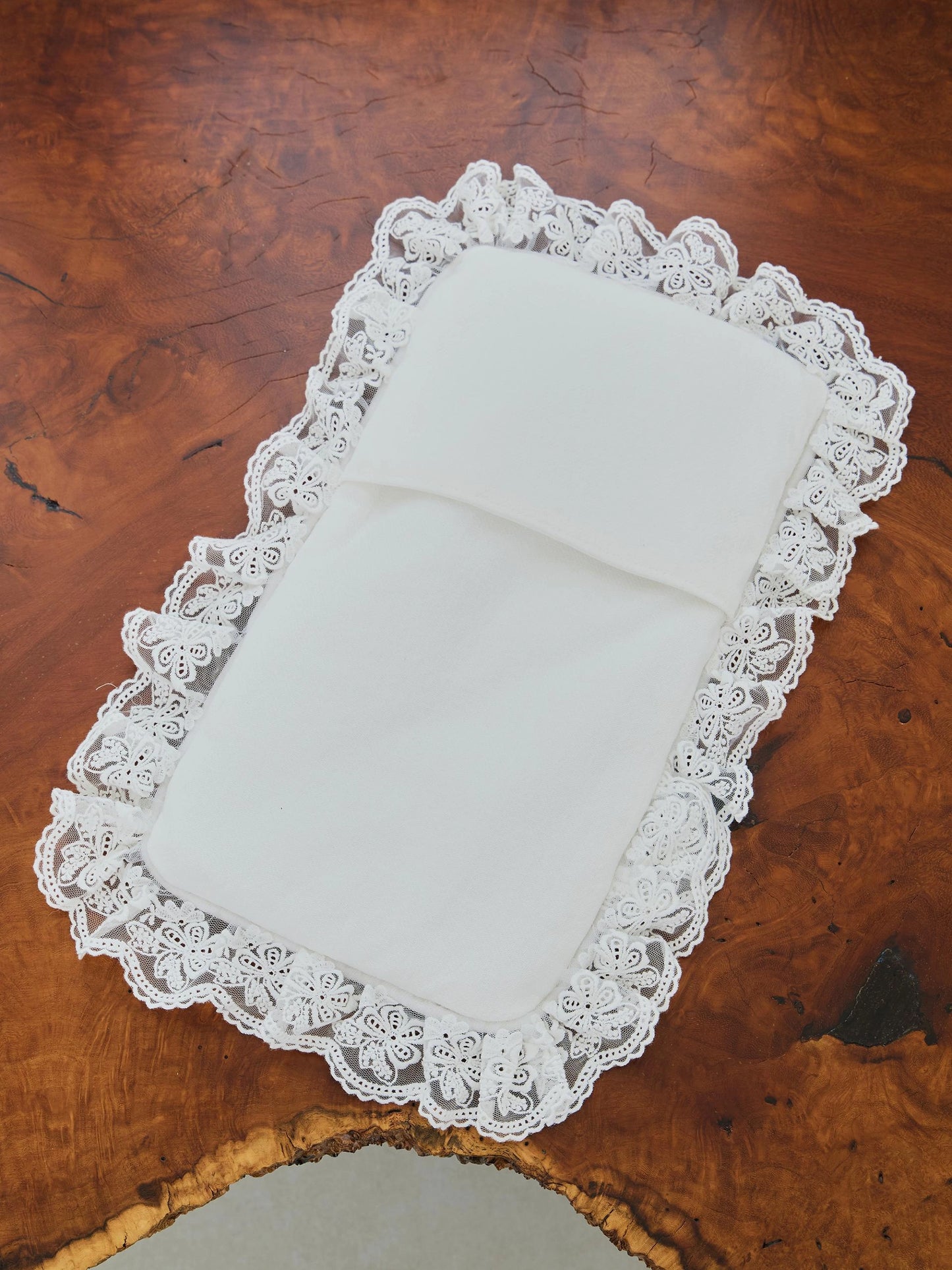 Lace de Blanc Mat 全3色