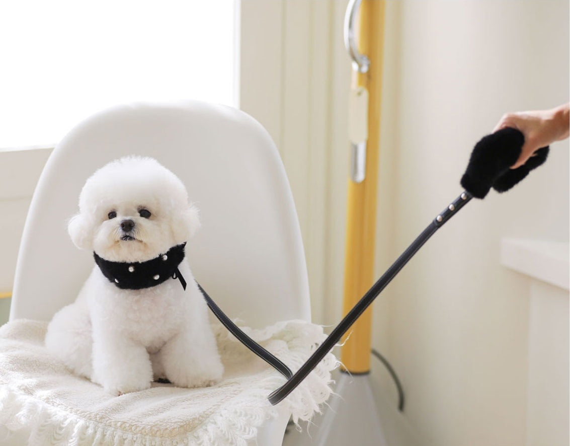 一部即納 Eco Fur Pompom ブラック